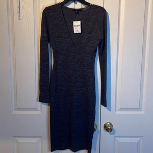Long Sleeve V-neck dress